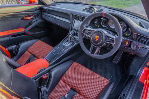 Porsche 911 4.0 GT3 RS 10