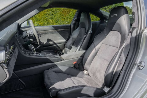 Porsche 911 GT3 3.8 PDK 10