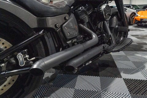 Harley-Davidson Softail Fat Boy Special Full Custom 12