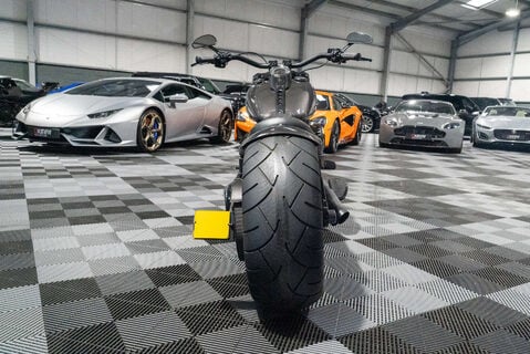 Harley-Davidson Softail Fat Boy Special Full Custom 8