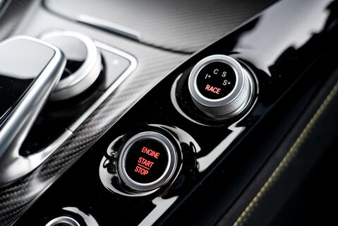 Mercedes-Benz Amg GT 4.0 AMG GT R Premium Auto 2dr 16