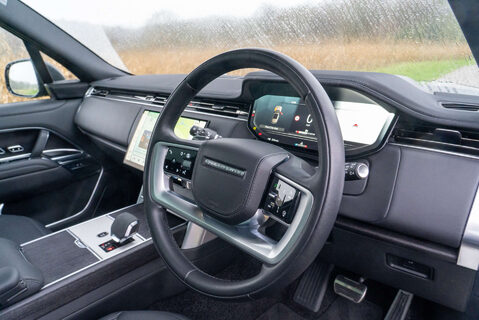 Land Rover Range Rover D350 HSE URBAN Automotive 12