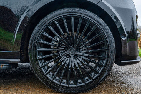 Land Rover Range Rover D350 HSE URBAN Automotive 6