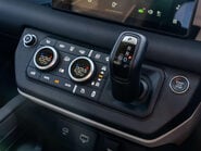 Land Rover Defender P400e XS Edition 15