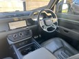 Land Rover Defender SE 68