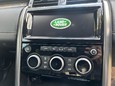 Land Rover Discovery SD6 HSE LUXURY 37