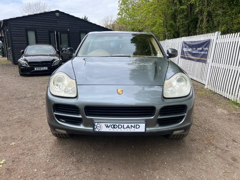 Porsche Cayenne TURBO 6