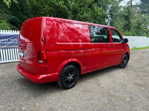 Volkswagen Transporter T32 TDI KOMBI HIGHLINE 18