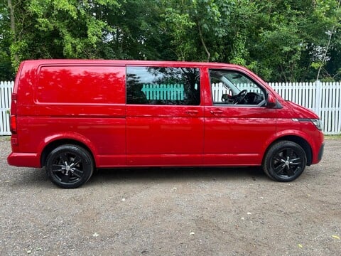 Volkswagen Transporter T32 TDI KOMBI HIGHLINE 21