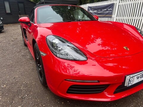 Porsche 718 BOXSTER PDK 32