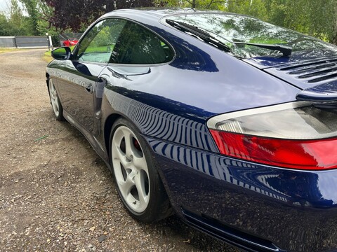 Porsche 911 TURBO TIPTRONIC S 20