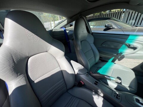 Porsche 911 TURBO TIPTRONIC S 37