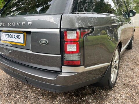 Land Rover Range Rover SDV8 VOGUE SE 27