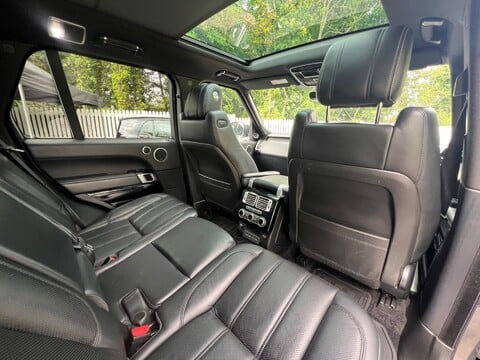 Land Rover Range Rover SDV8 VOGUE SE 48