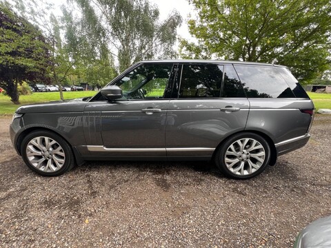 Land Rover Range Rover SDV8 VOGUE SE 11