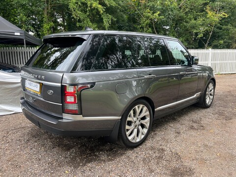 Land Rover Range Rover SDV8 VOGUE SE 17