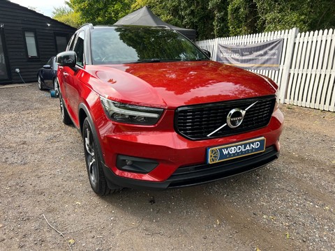 Volvo XC40 T4 R-DESIGN AWD 5