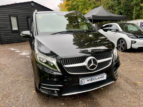 Mercedes-Benz V Class V 300 D AMG LINE XL 5