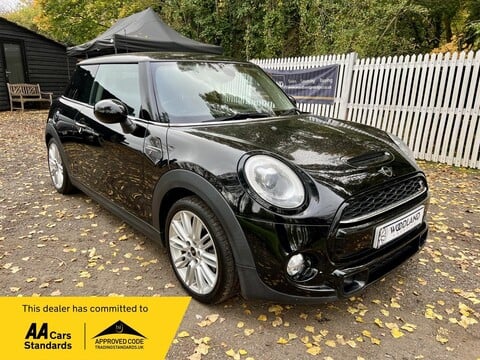 Mini Hatch COOPER S 1