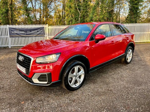 Audi Q2 TFSI SPORT 3