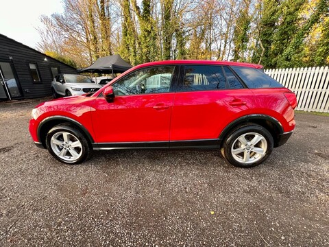 Audi Q2 TFSI SPORT 14