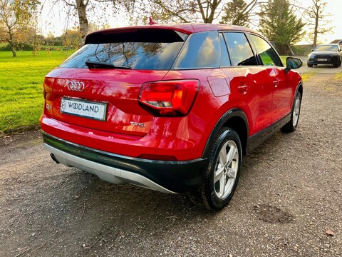 Audi Q2 TFSI SPORT 17