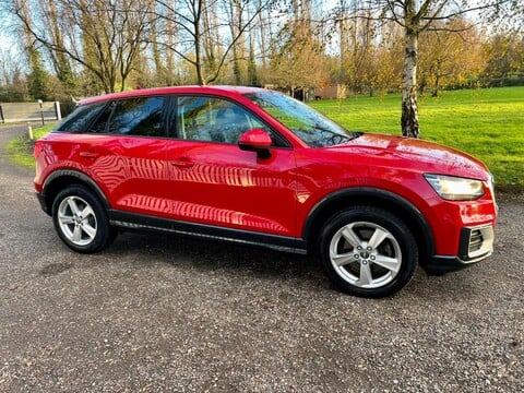 Audi Q2 TFSI SPORT 52