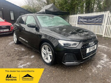 Audi A1 SPORTBACK TFSI SPORT 1