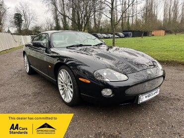 Jaguar XKR XKR COUPE