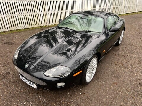 Jaguar XKR XKR COUPE 28