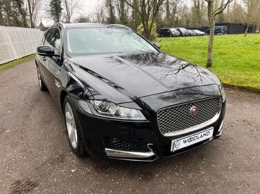 Jaguar XF PORTFOLIO 4