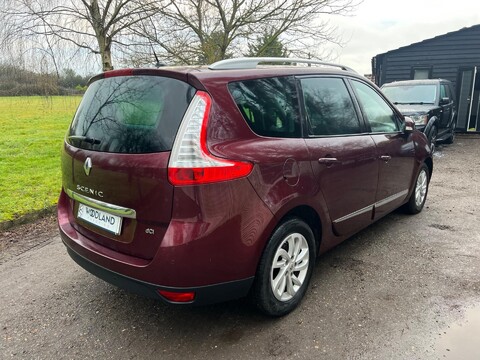 Renault Grand Scenic DYNAMIQUE NAV DCI 9