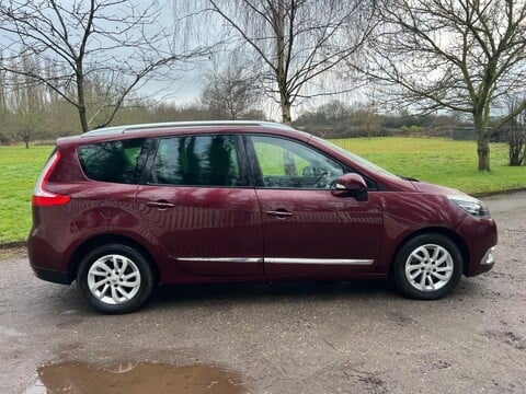 Renault Grand Scenic DYNAMIQUE NAV DCI 14