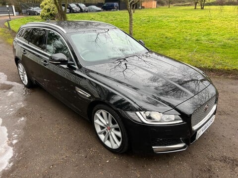 Jaguar XF PORTFOLIO 16