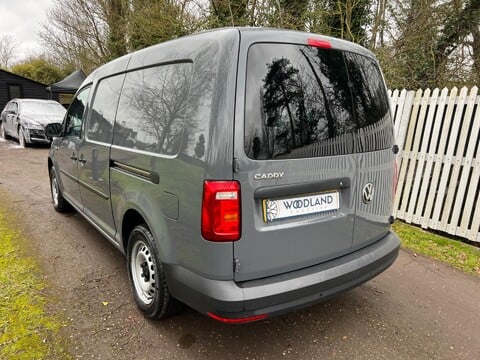 Volkswagen Caddy C20 TDI STARTLINE 9