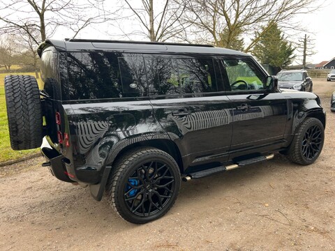 Land Rover Defender X-DYNAMIC S 21