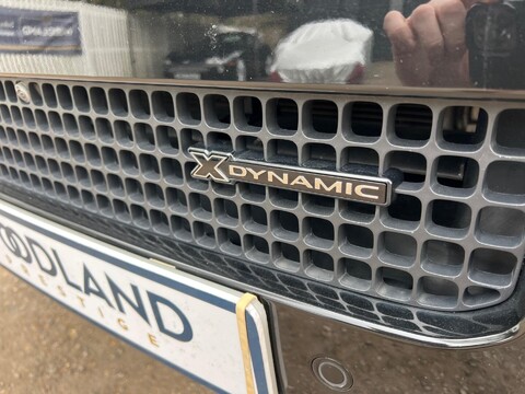 Land Rover Defender X-DYNAMIC S 63