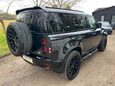 Land Rover Defender X-DYNAMIC S 22