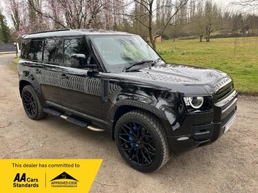 Land Rover Defender X-DYNAMIC S 1