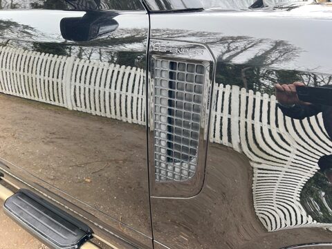 Land Rover Defender X-DYNAMIC S 65