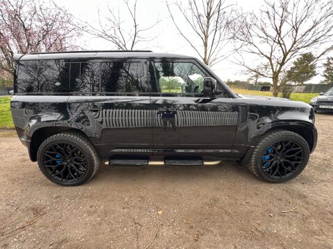 Land Rover Defender X-DYNAMIC S 19