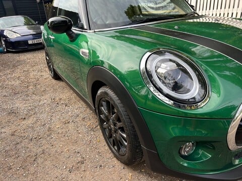 Mini Hatch COOPER CLASSIC 18