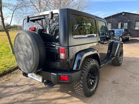 Jeep Wrangler CRD SAHARA 13