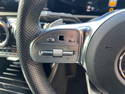 Mercedes-Benz CLA Class CLA 200 AMG LINE 34