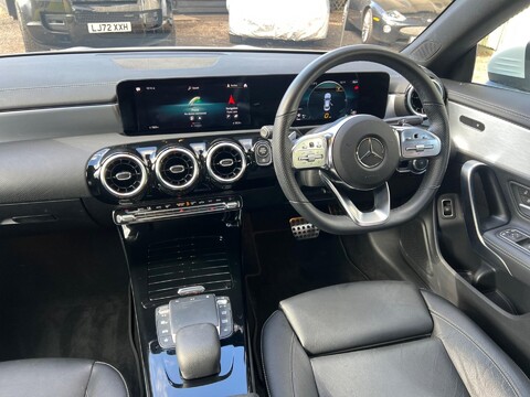 Mercedes-Benz CLA Class CLA 200 AMG LINE 39