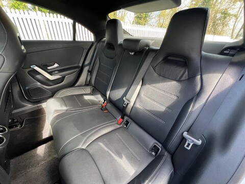 Mercedes-Benz CLA Class CLA 200 AMG LINE 46
