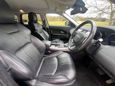 Land Rover Range Rover Evoque TD4 SE TECH 27