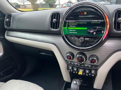 Mini Countryman COOPER S E ALL4 EXCLUSIVE 29