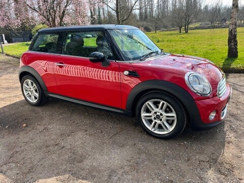 Mini Hatch COOPER 6
