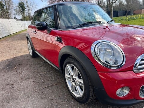 Mini Hatch COOPER 8